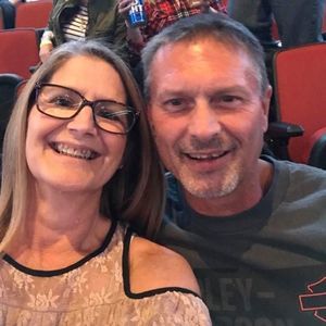 Meet your Posher, Denea